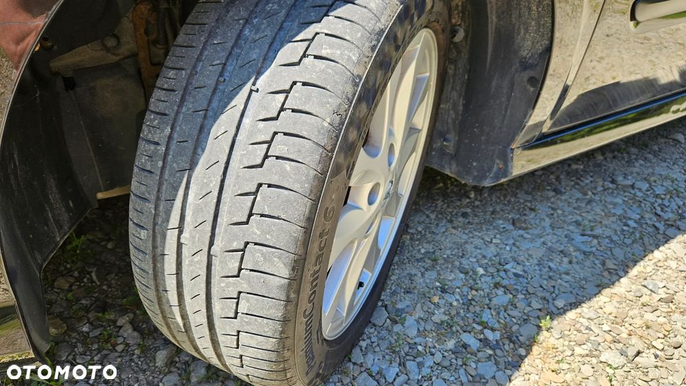 Renault Laguna Grandtour 2.0 dCi Dynamique - 24