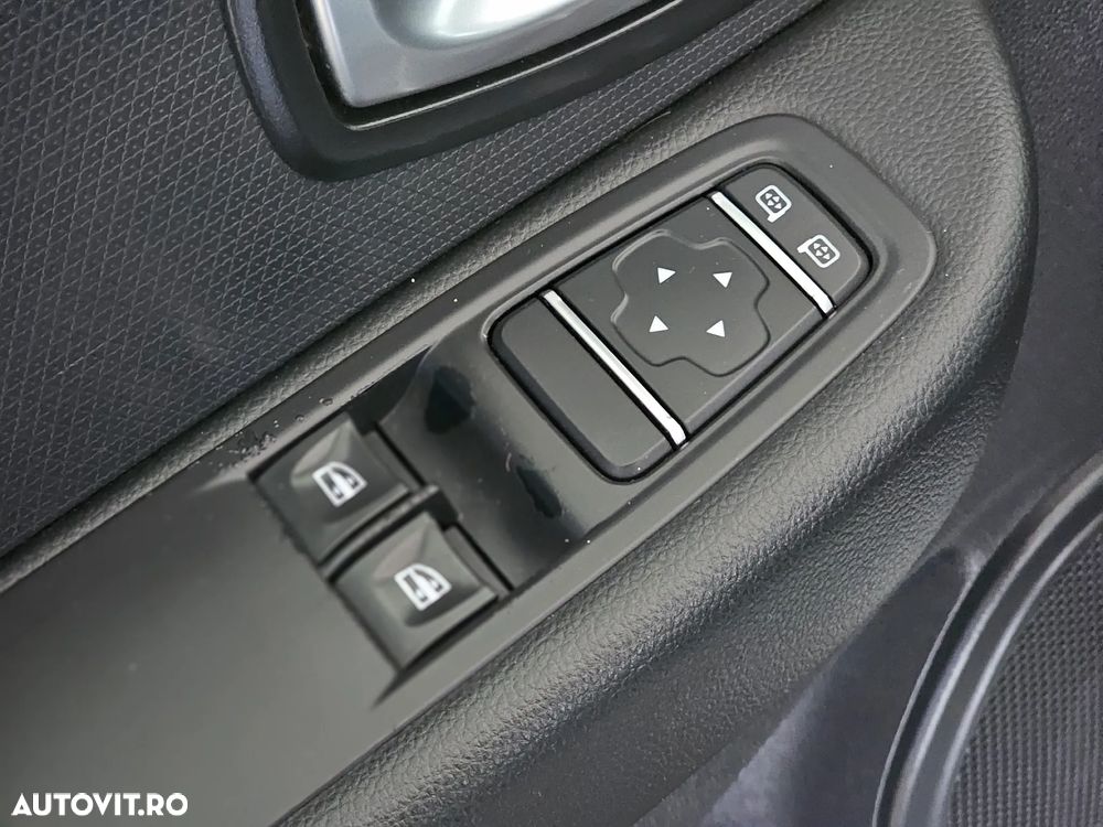 Renault Clio - 14