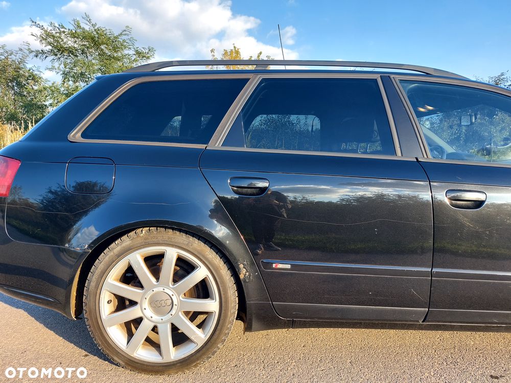 Audi A4 - 4