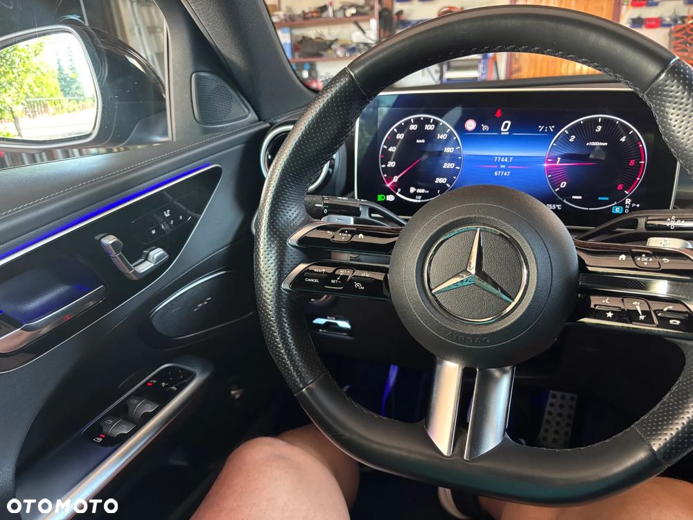 Mercedes-Benz Klasa C 220 d mHEV 4-Matic AMG - 2