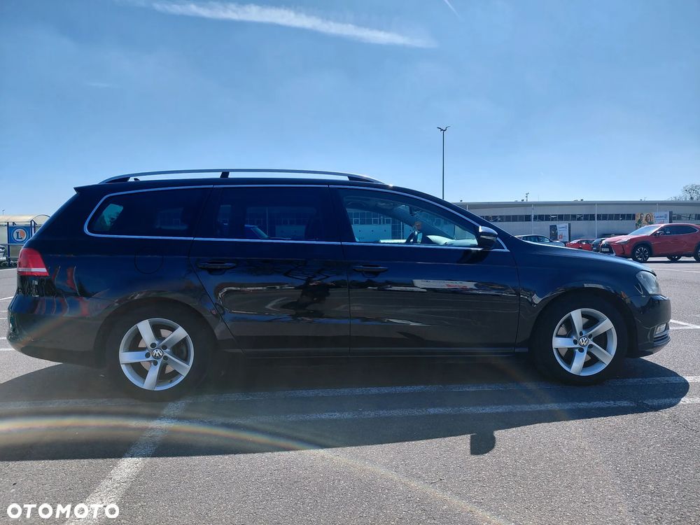 Volkswagen Passat 1.6 TDI BlueMotion Technology Highline - 6