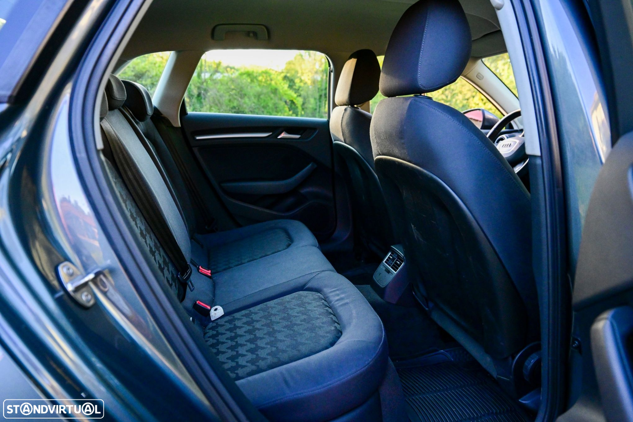 Audi A3 Sportback 1.6 TDI S-line - 30
