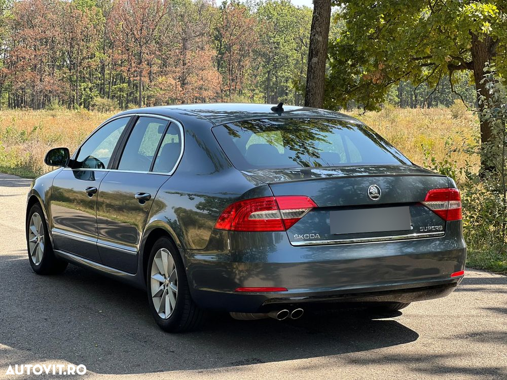 Skoda Superb 1.6 TDI GreenLine - 5
