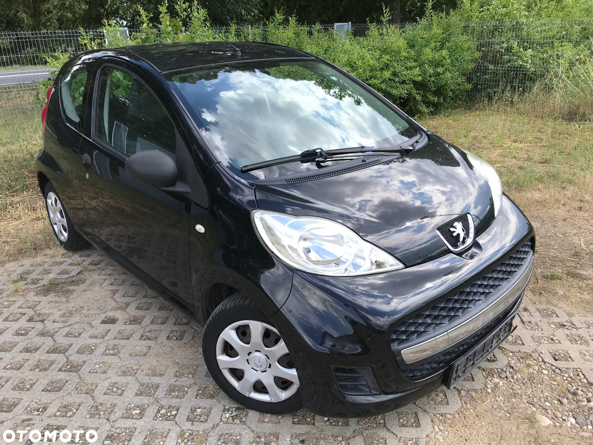 Peugeot 107 1.0 Active - 2
