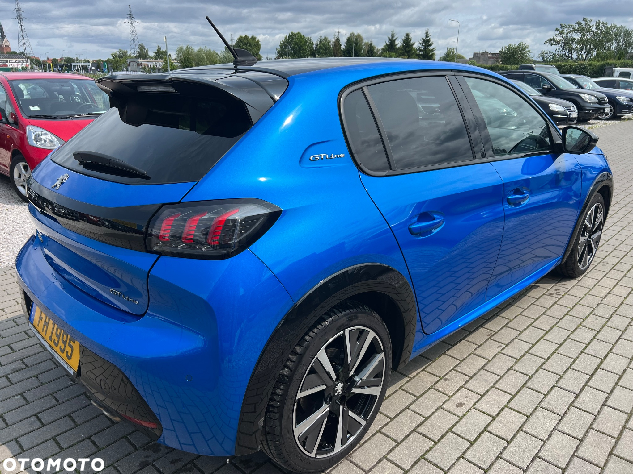 Peugeot 208 1.2 PureTech GT Line S&S EAT8 - 5
