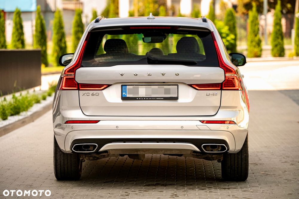 Volvo XC 60 D4 SCR R-Design - 5