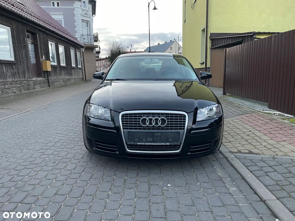 Audi A3 3-drzwiowe 1.6 Ambiente - 3