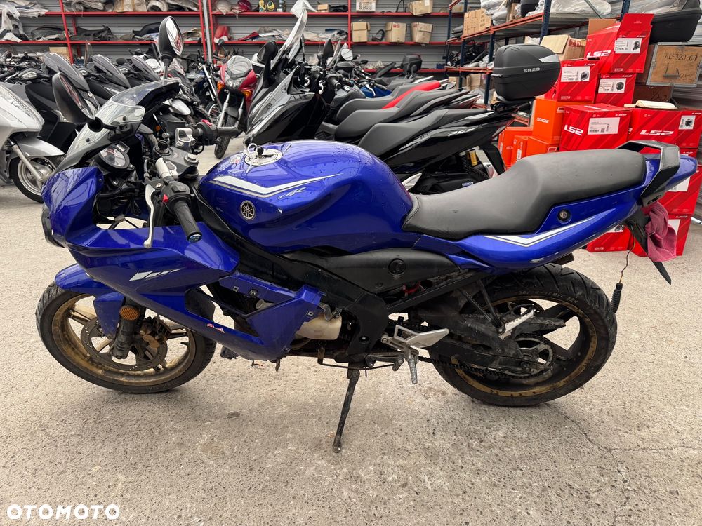 Yamaha TZR - 4