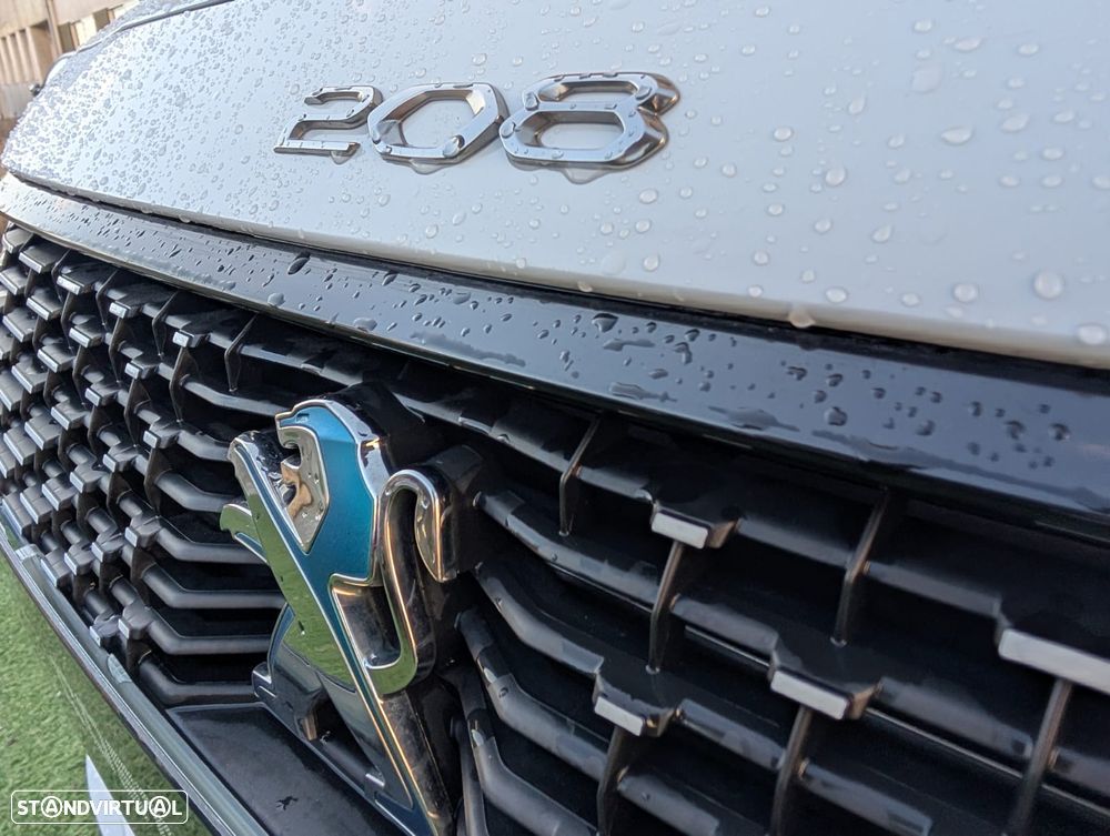 Peugeot e-208 GT Pack - 18