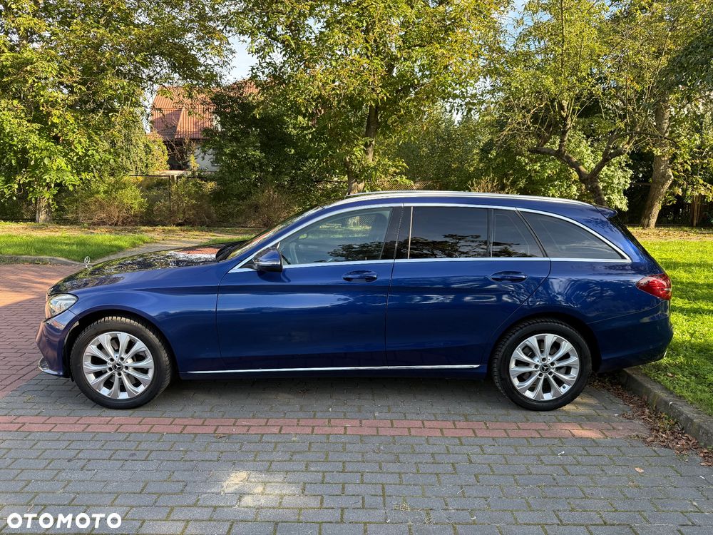 Mercedes-Benz Klasa C 300 d 4MATIC 9G-TRONIC - 11