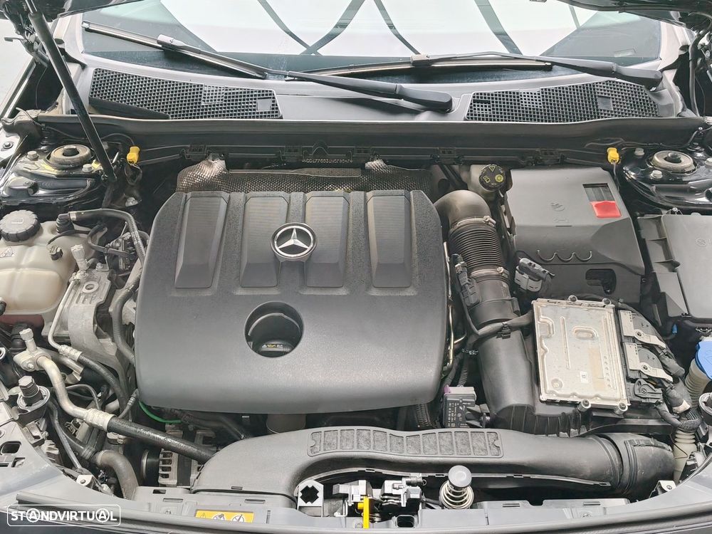 Mercedes-Benz A 180 d AMG Line Aut. - 31