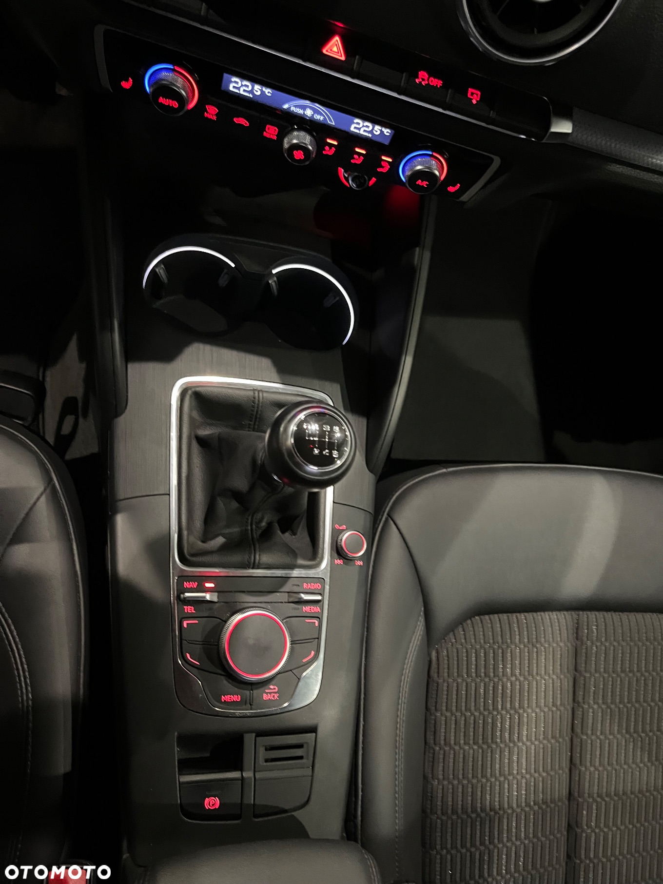 Audi A3 2.0 TDI Sportback design - 18