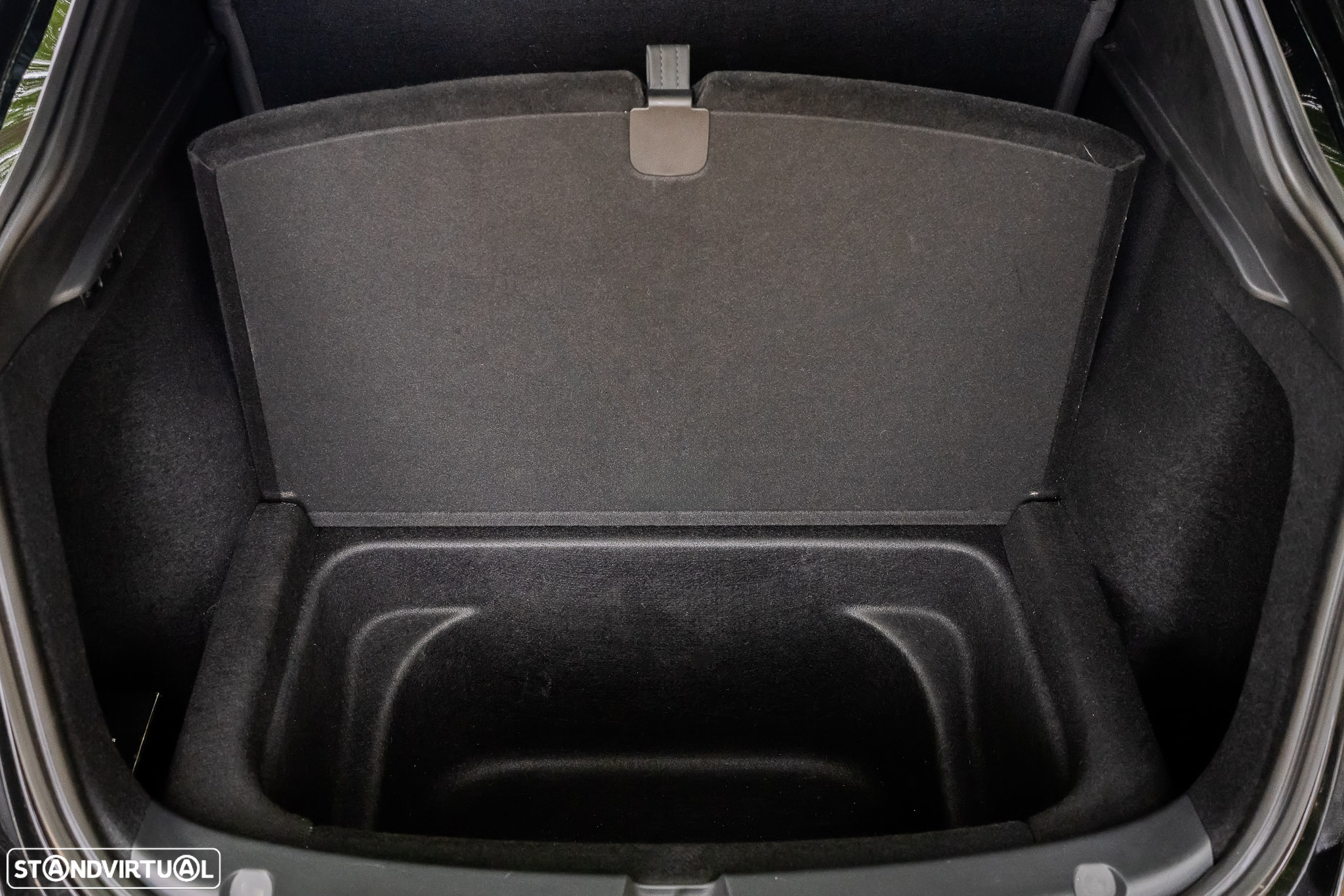 Tesla Model Y Performance Tração Integral - 18