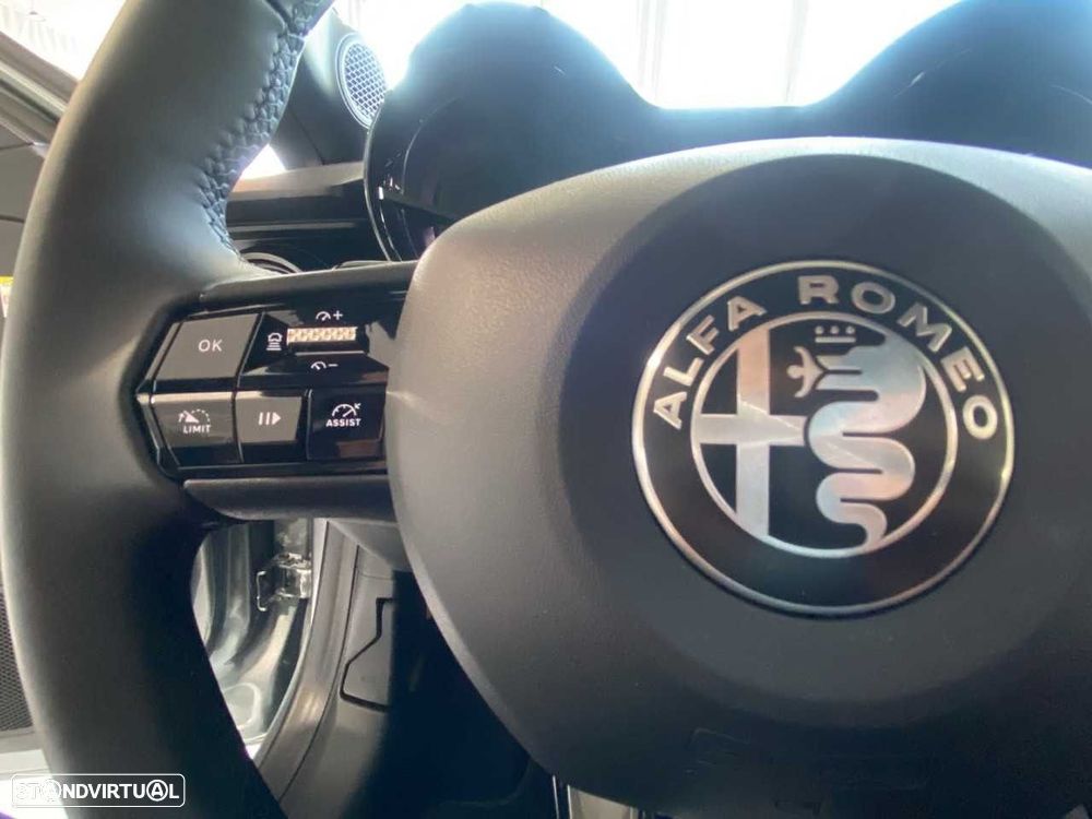 Alfa Romeo Junior - 11