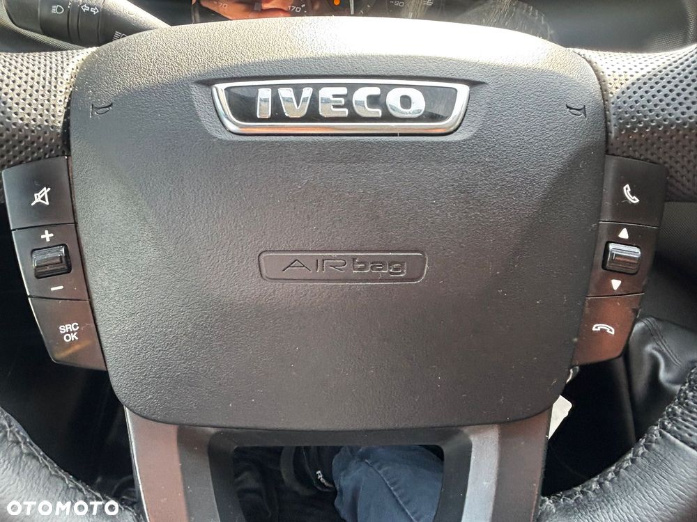 Iveco Daily 35C15 3.0 HPI Kontener 8 Palet z windą Kontener meblowy - 13