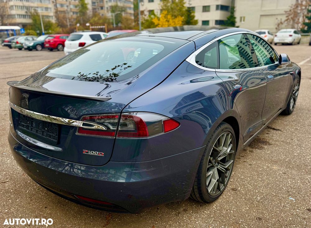 Tesla Model S Ludicrous Performance - 12