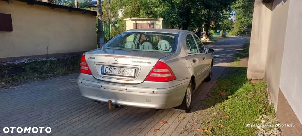 Mercedes-Benz Klasa C 200 T Kompressor Sport - 20