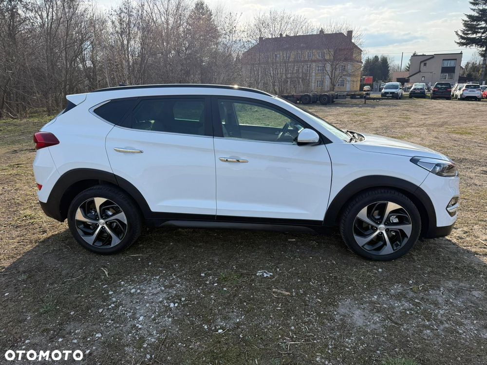 Hyundai Tucson - 33