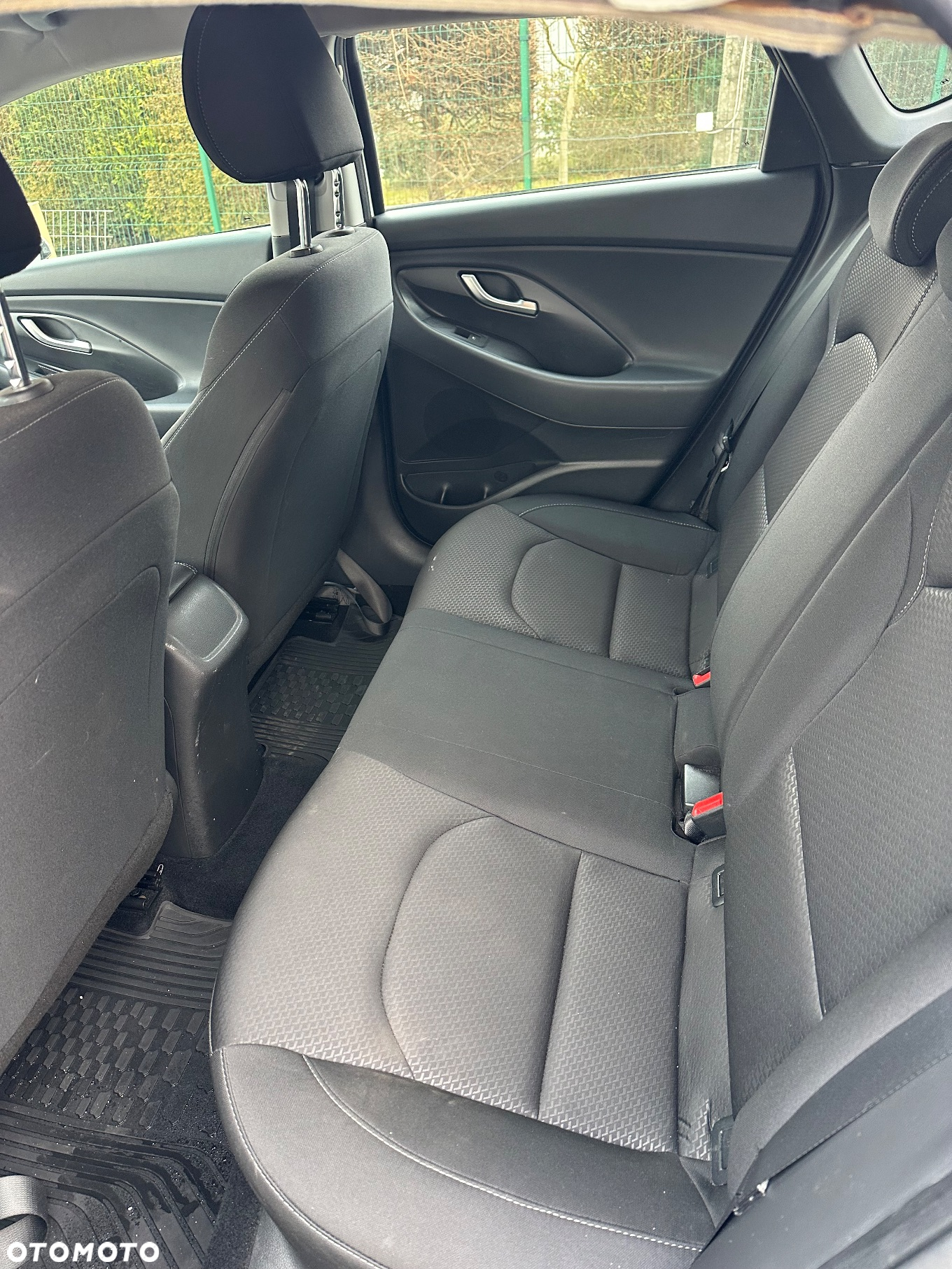 Hyundai i30 Fastback 1.6 CRDI Premium - 11