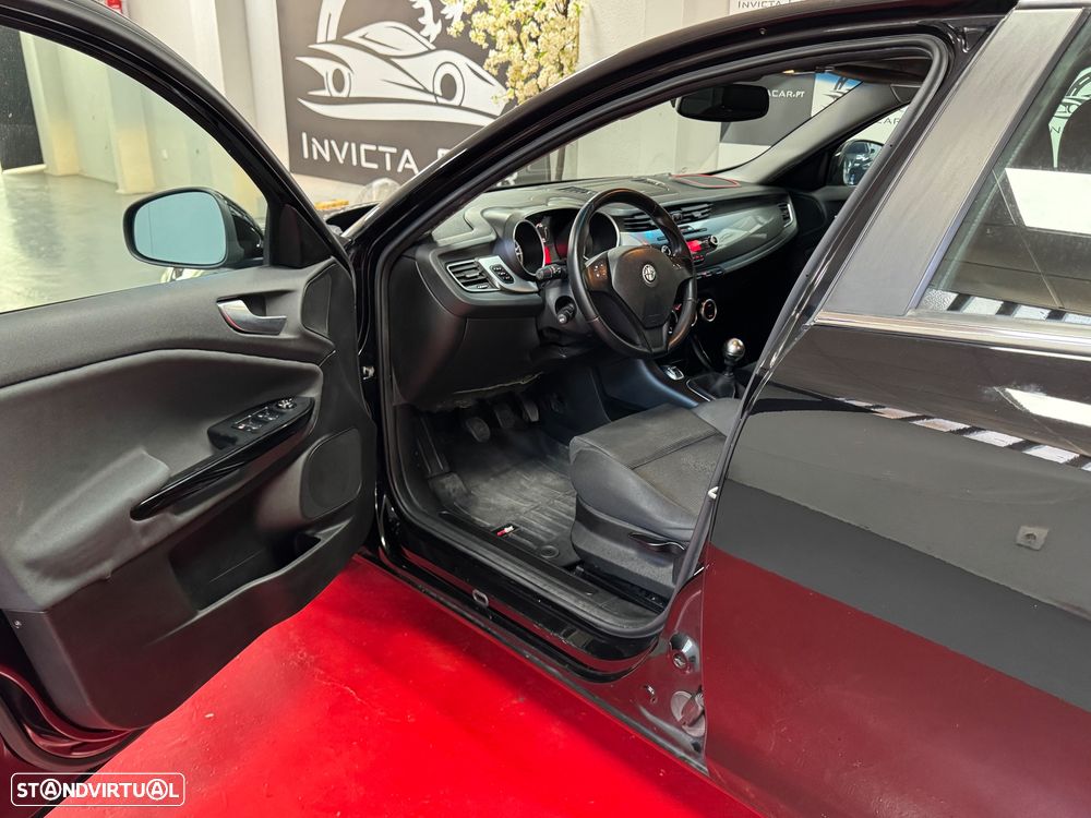Alfa Romeo Giulietta 1.6 JTDM Distinctive - 15