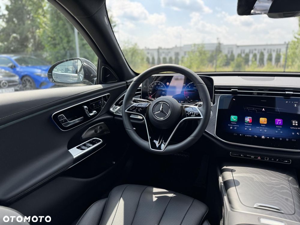 Mercedes-Benz Klasa E 220 d mHEV 4-Matic Exclusive 9G-Tronic - 14