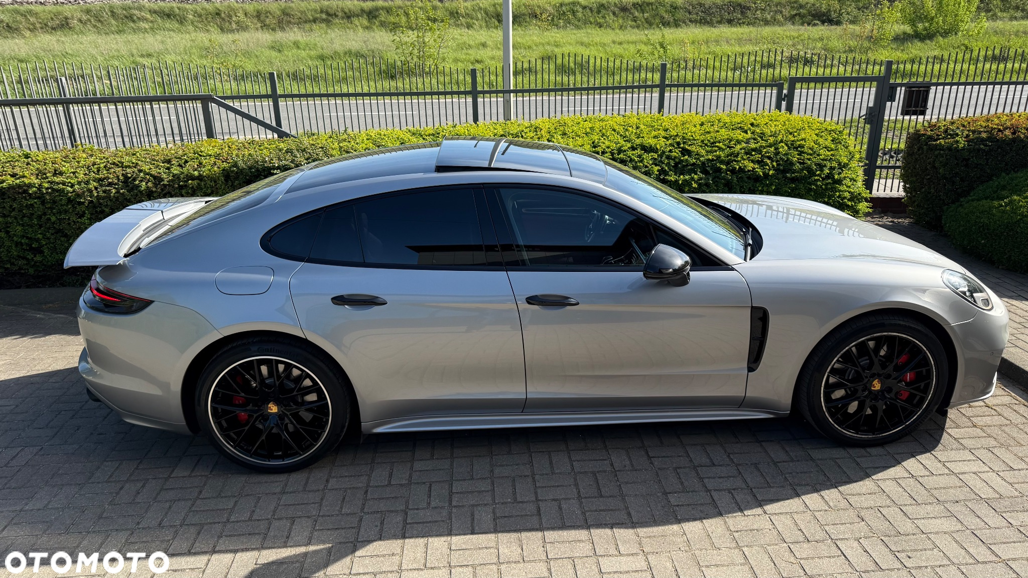 Porsche Panamera Turbo - 24