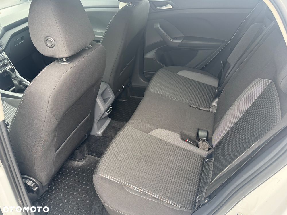 Volkswagen T-Cross 1.0 TSI OPF ACTIVE - 15