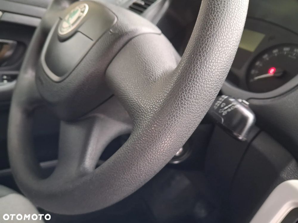 Skoda Fabia 1.2 HTP Classic - 24