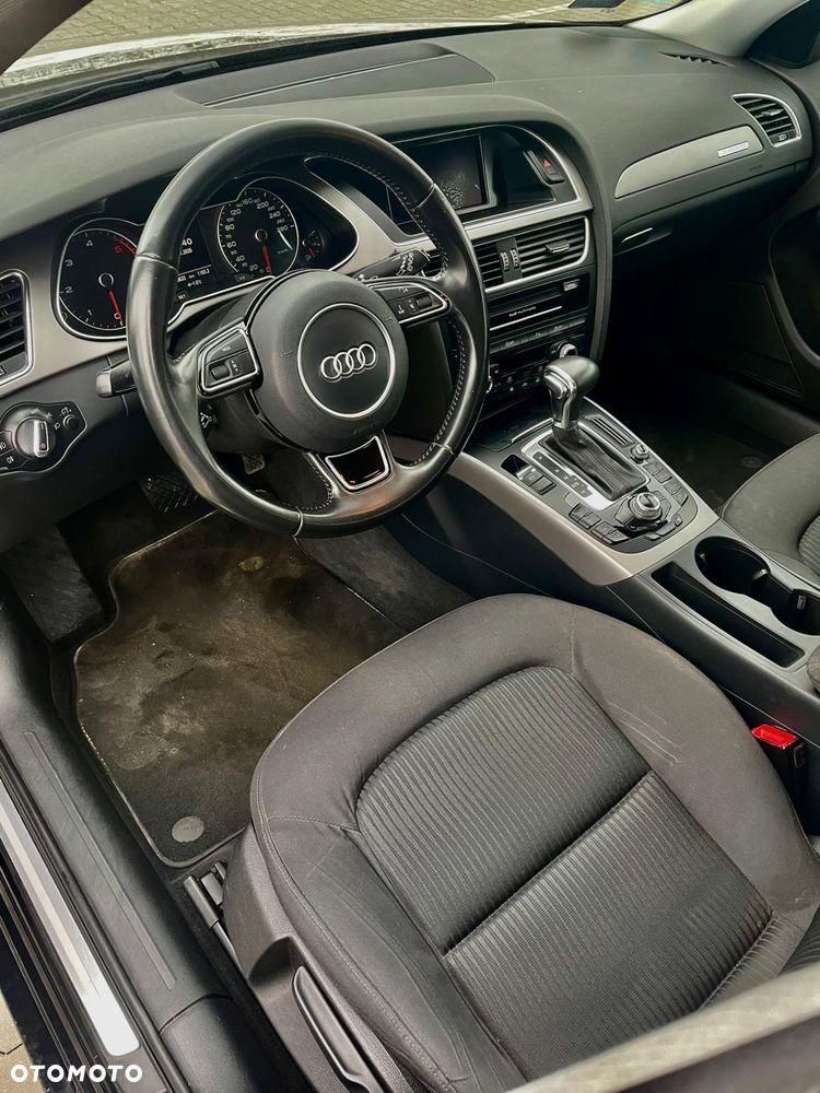 Audi A4 Avant 3.0 TDI Quattro S tronic - 5