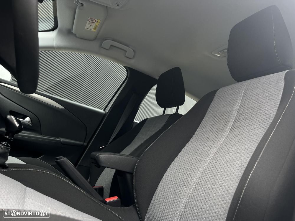 Opel Corsa 1.2 T Edition - 8