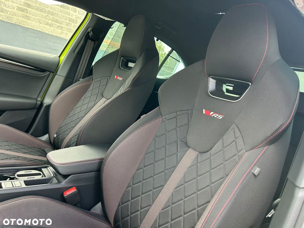 Skoda Octavia 2.0 TSI RS DSG - 10