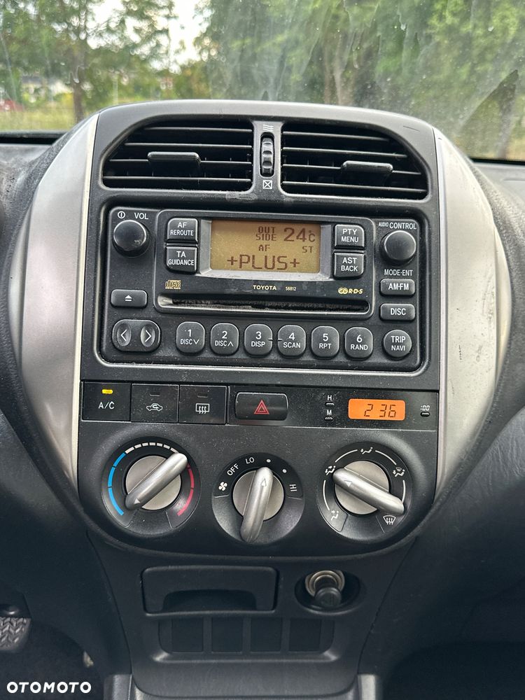 Toyota RAV4 2.0 D-4D Sol - 22