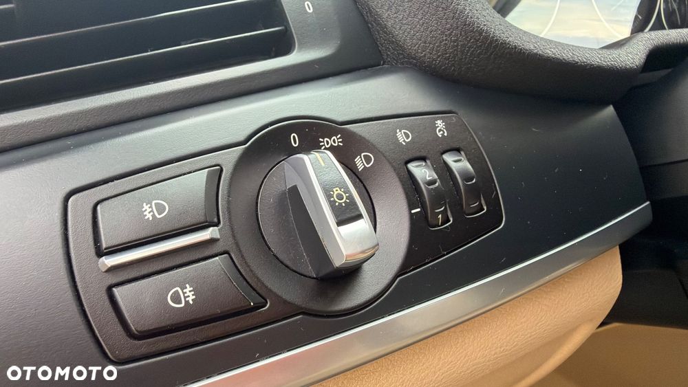 BMW X3 xDrive20d - 25