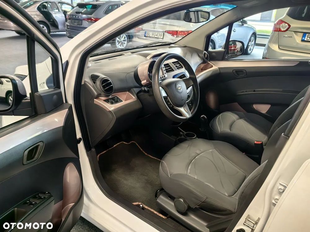 Chevrolet Spark 1.2 LTZ - 6