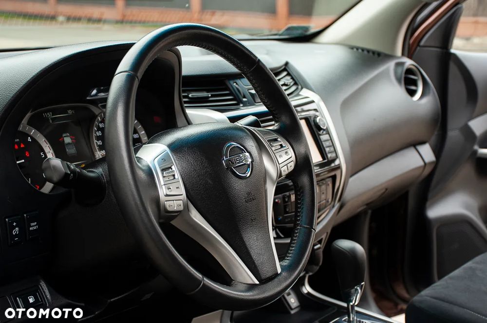 Nissan Navara DPF Autm Platinum - 23