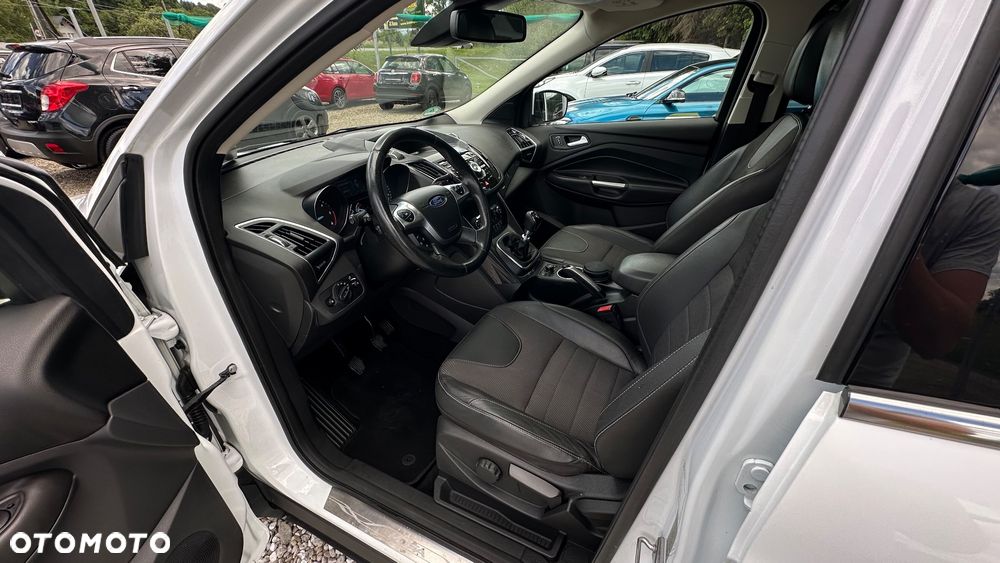 Ford Kuga 2.0 TDCi 4x4 Titanium - 6