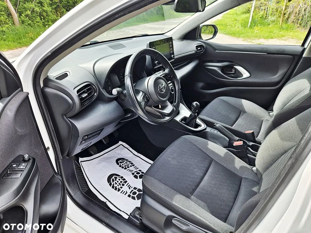 Toyota Yaris 1.5 VVT-i Luxe - 15