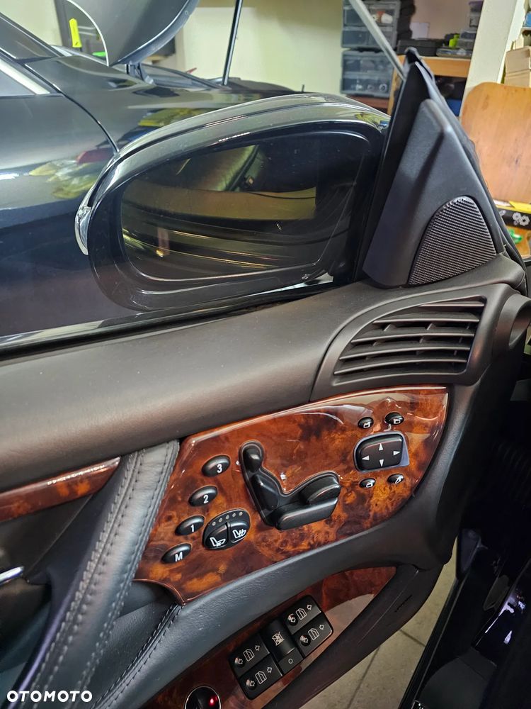 Mercedes-Benz CL - 37