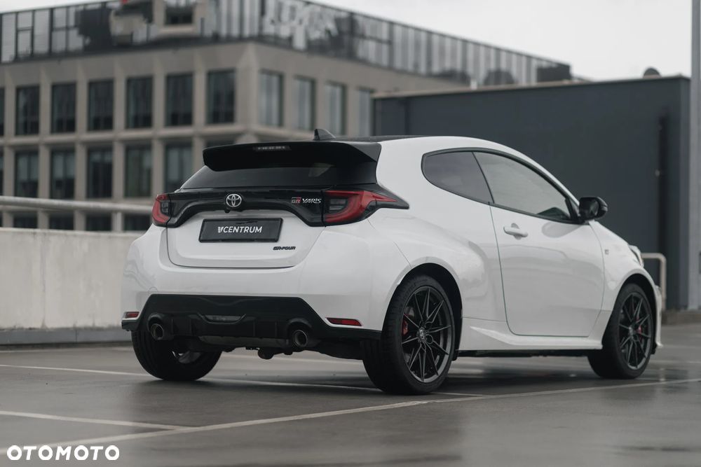 Toyota GR Yaris 1.6 Dynamic - 18