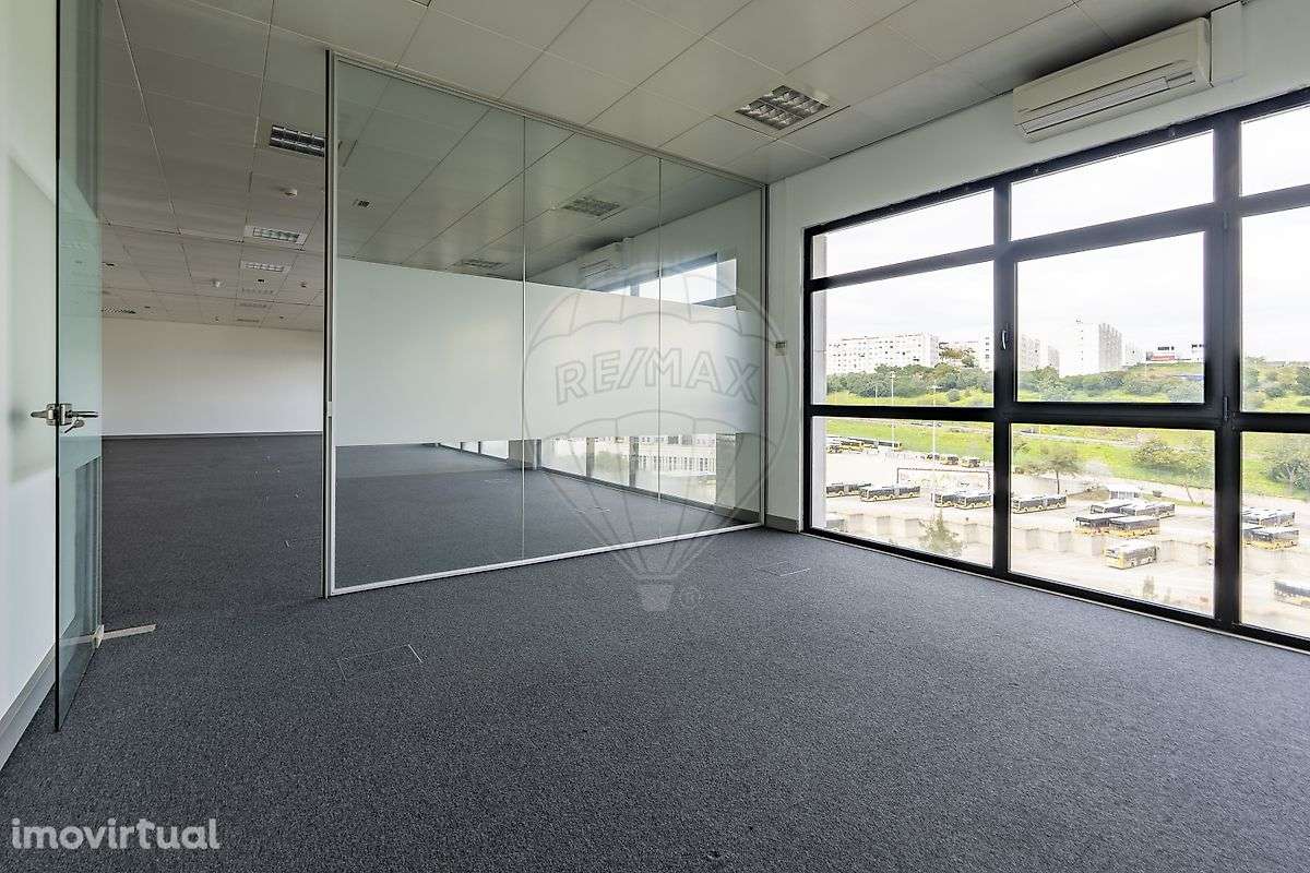 Escritório  para arrendamento - Grande imagem: 5/14