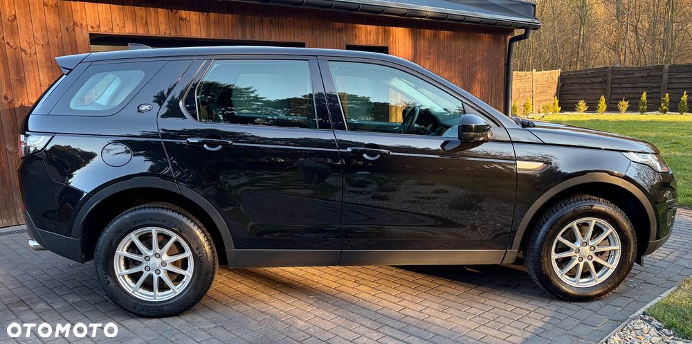 Land Rover Discovery Sport - 8