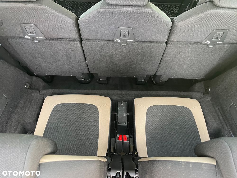Citroën C4 Grand Picasso - 16