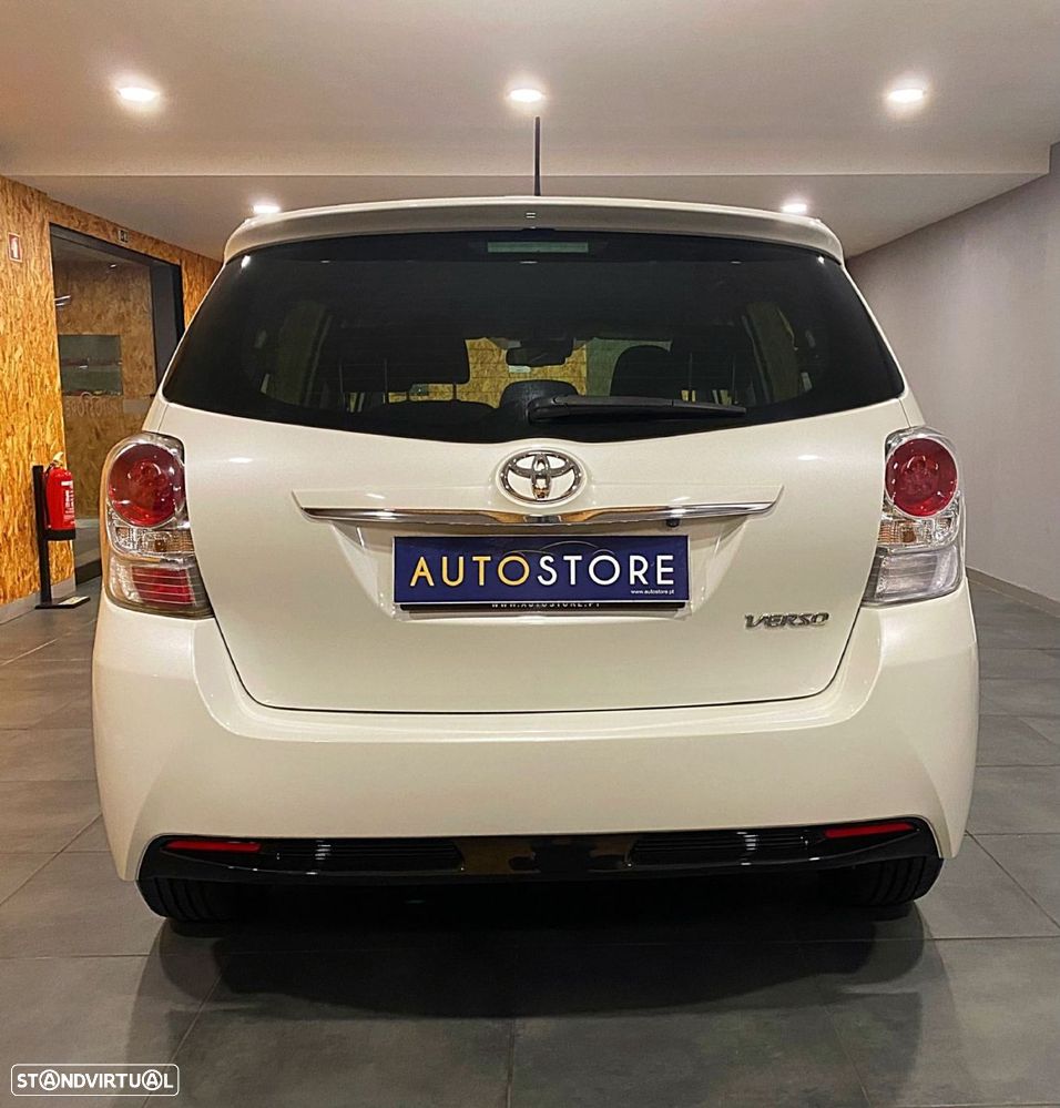 Toyota Verso 1.6 D-4D Exclusive - 8