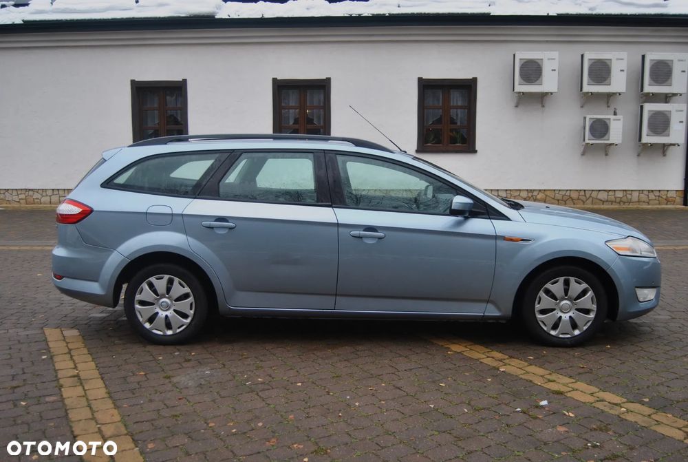 Ford Mondeo 1.8 TDCi Trend - 15