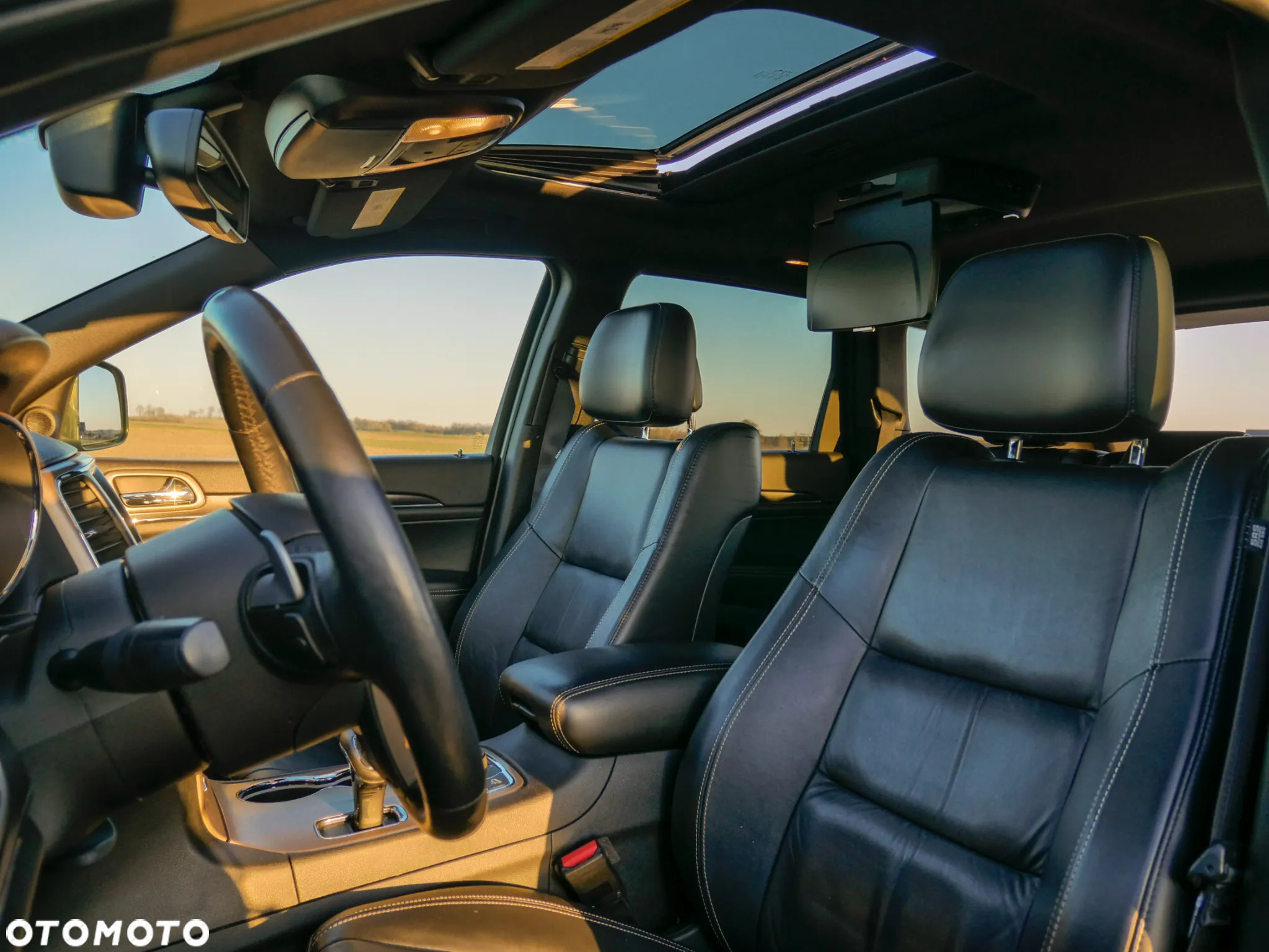 Jeep Grand Cherokee - 8