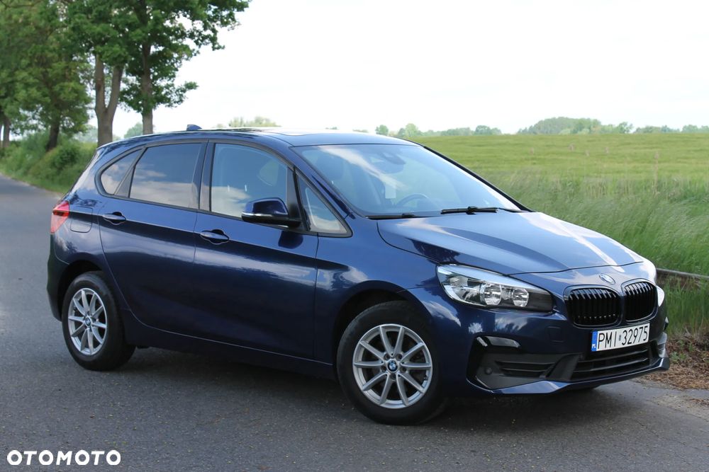 BMW Seria 2 216d - 12