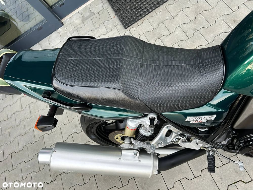 Kawasaki ZRX - 23