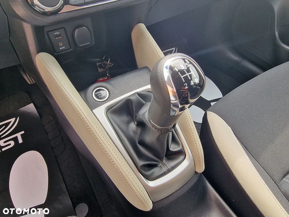 Nissan Micra - 16