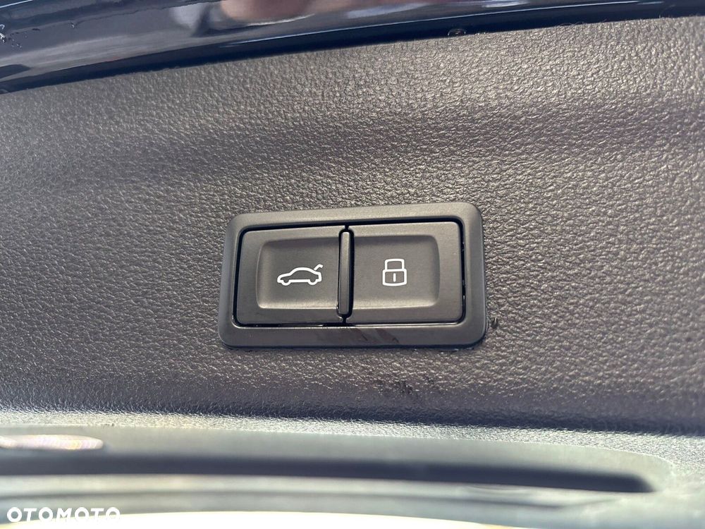 Audi A6 Avant - 32