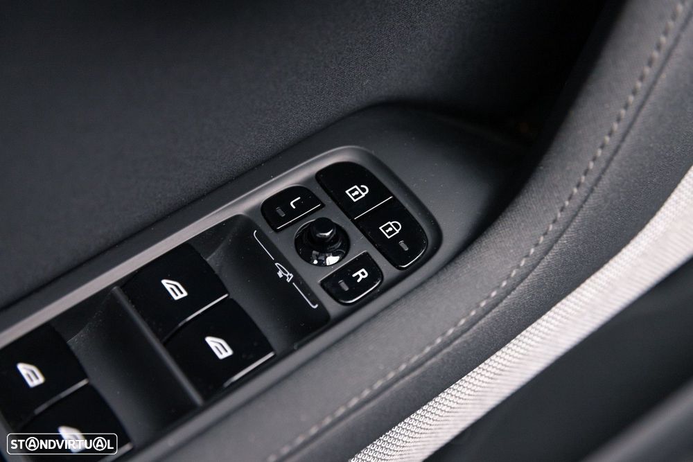 Polestar 2 Standard Range 69 kWh - 40